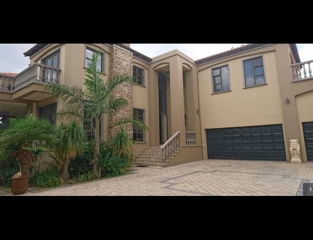 4 BEDROOM HOUSE FOR SALE IN DOWERGLEN EXT 4